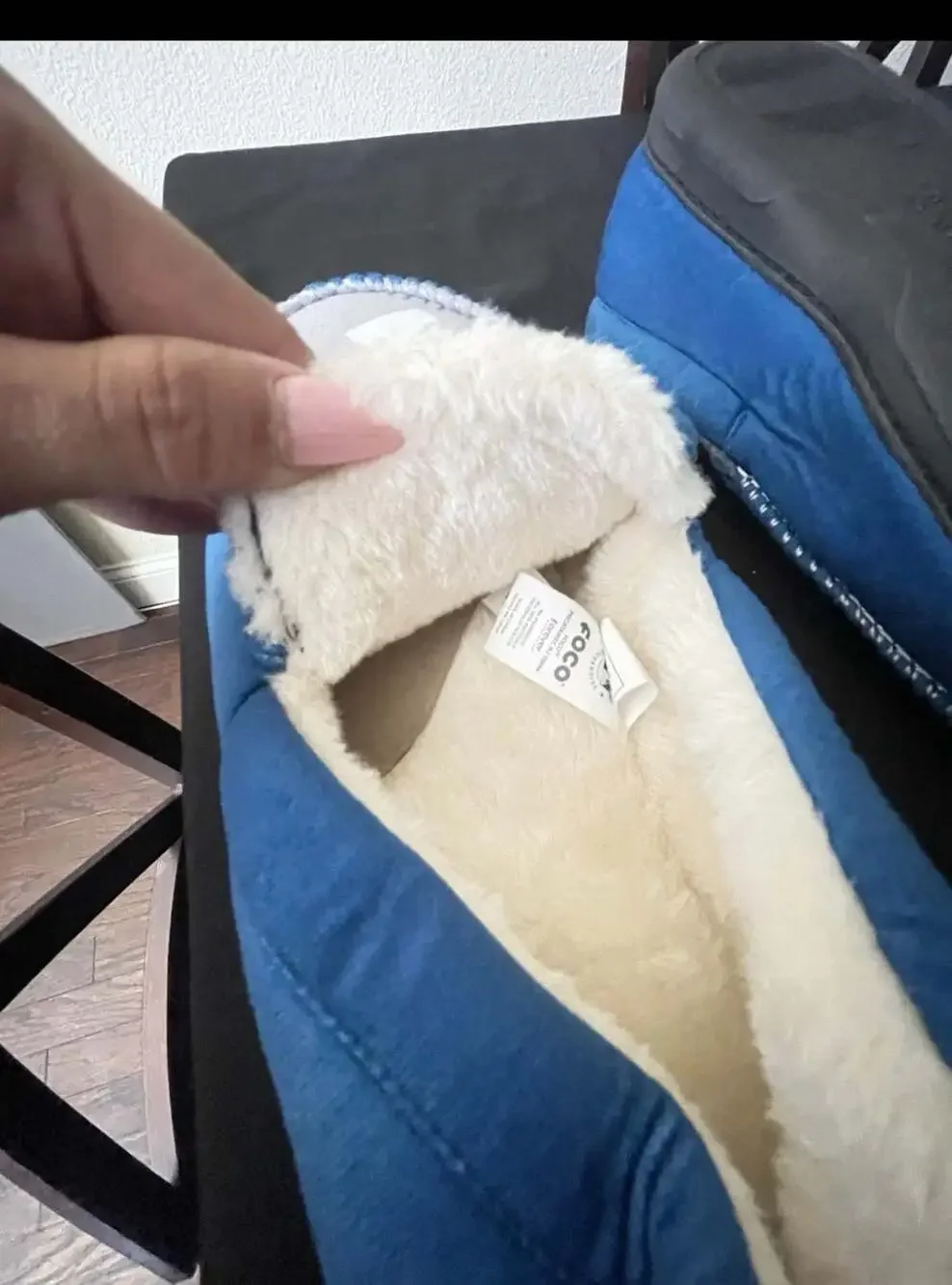 FOCO Los Angeles Dodgers Men's Color Block Moccasin Slippers